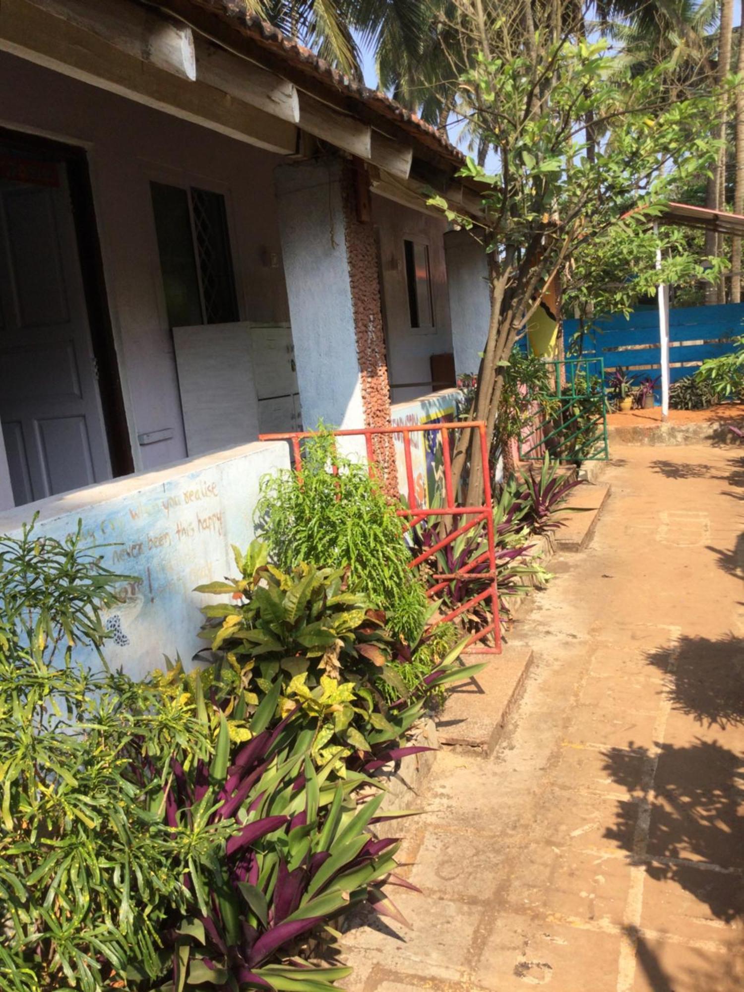 Hippies coworking hostel Anjuna Exterior foto